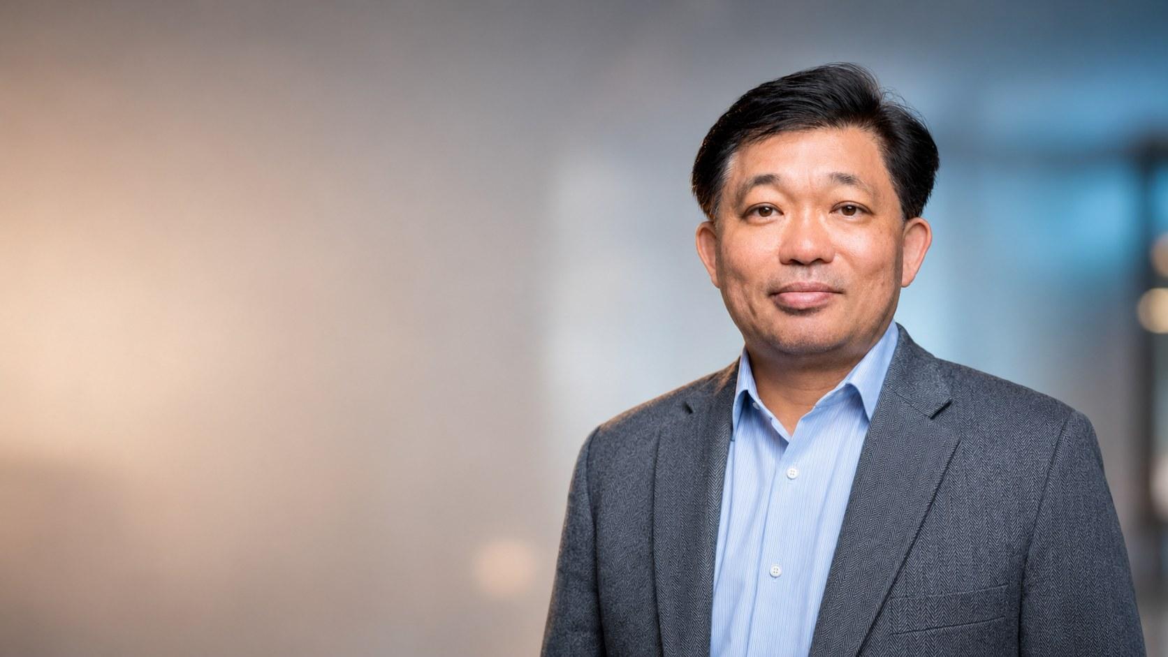 講師 Simon Ma