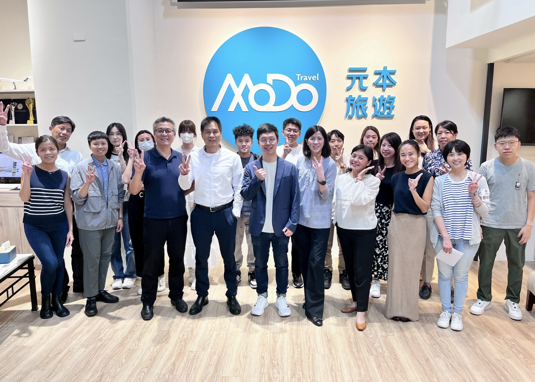 AI 企業應用實戰課現場互動照片