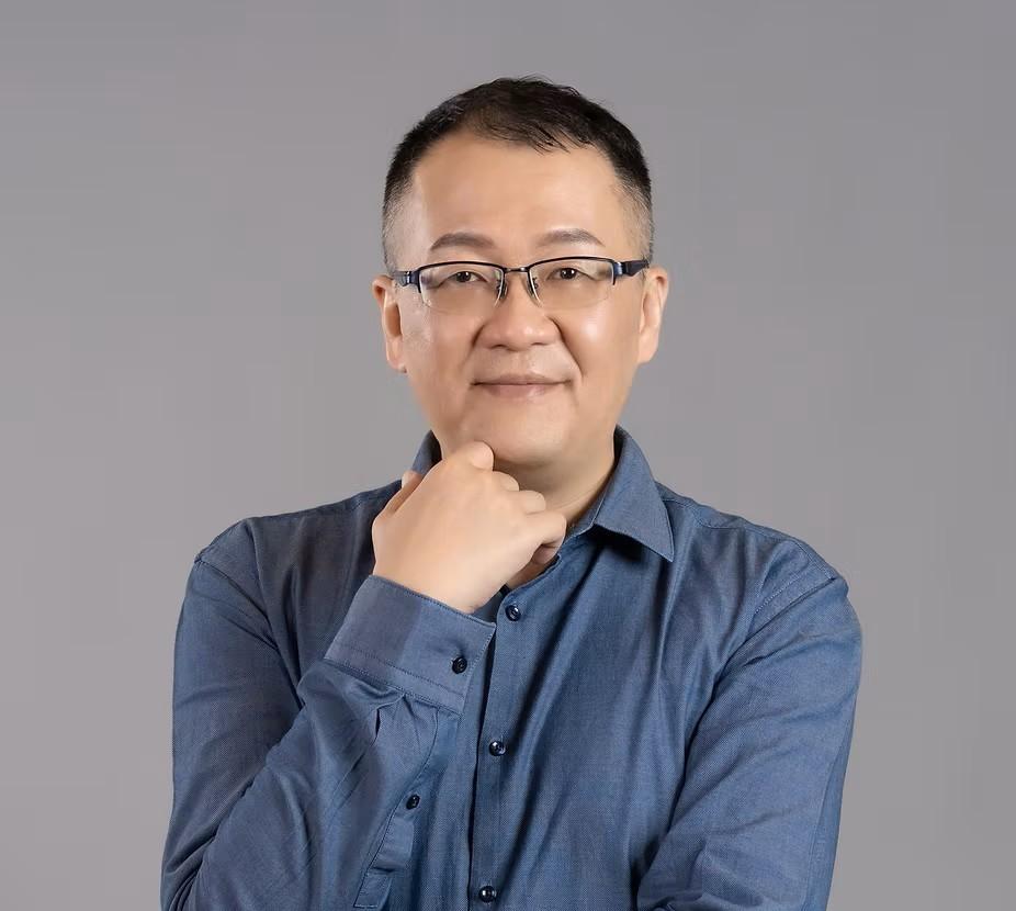 彭育聖顧問